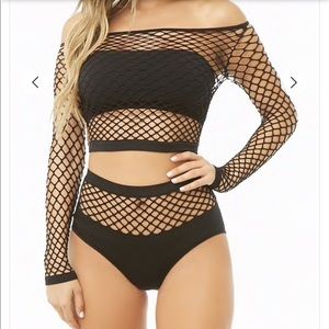 Cropped Net mesh long sleeved Top F21